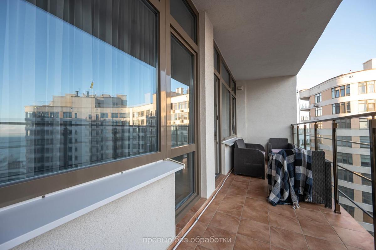 Новейшая Квартира Возле Моря Odesa Exterior foto